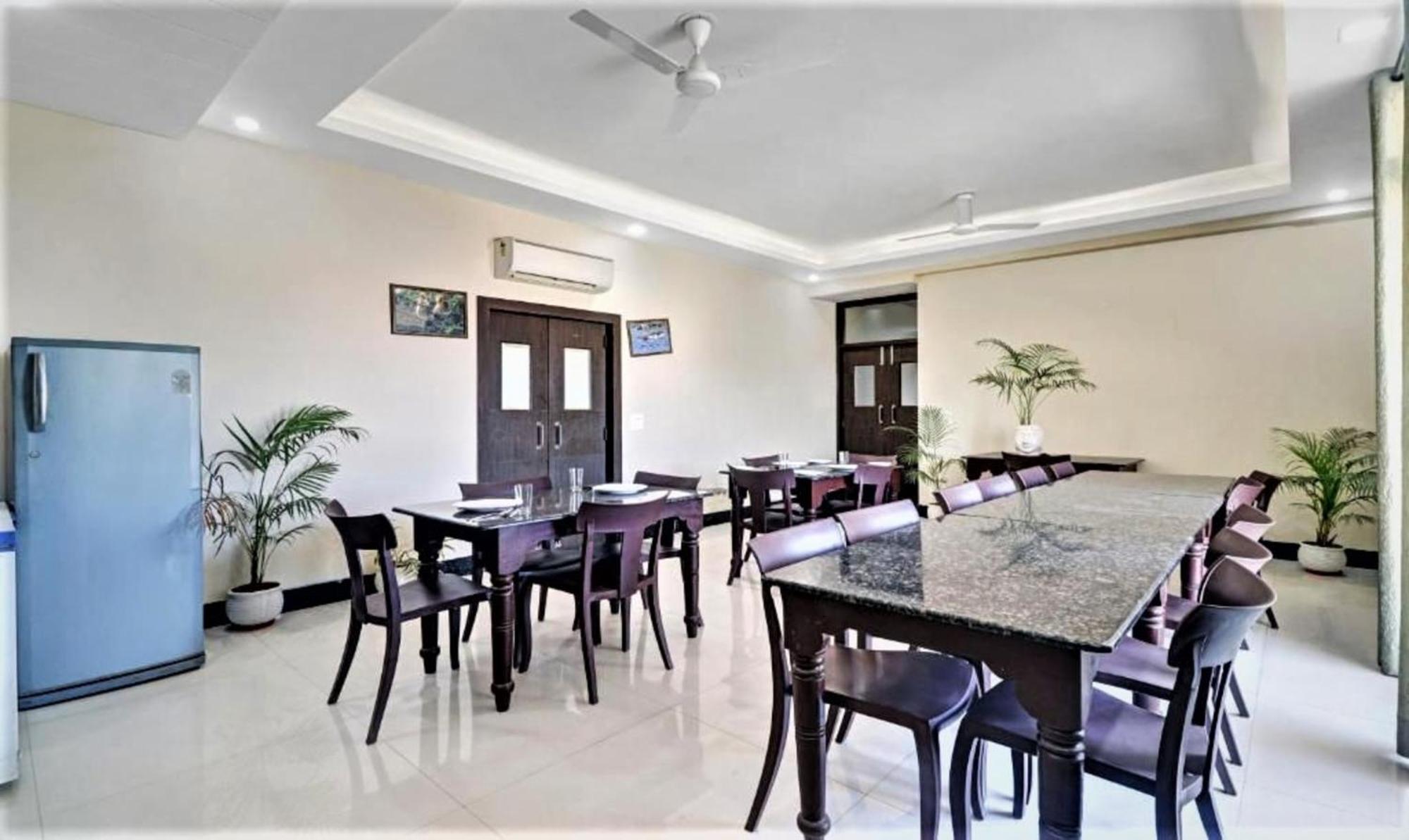 Hotel Ravi Residency Bharatpur Zewnętrze zdjęcie