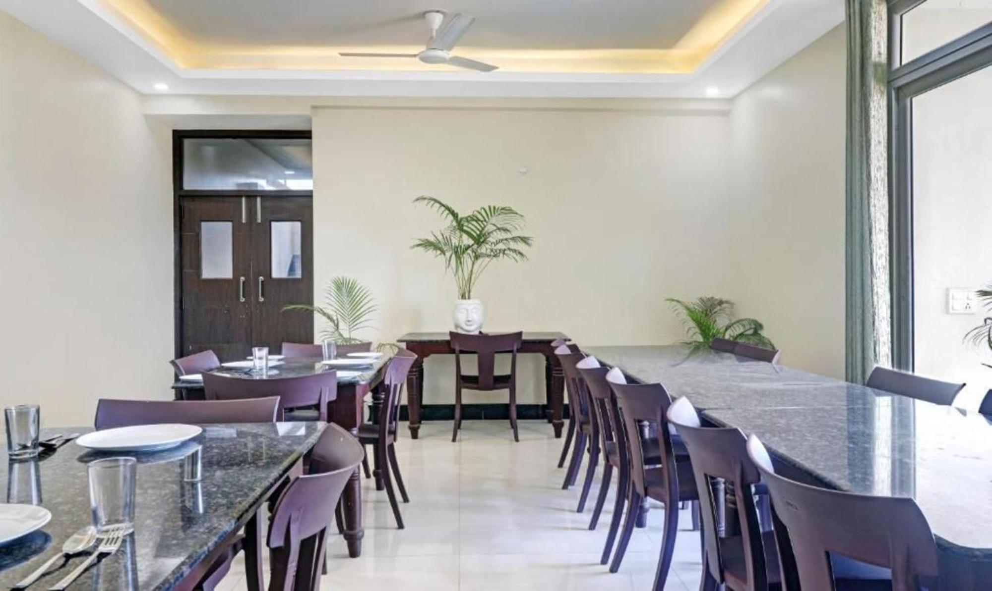 Hotel Ravi Residency Bharatpur Zewnętrze zdjęcie