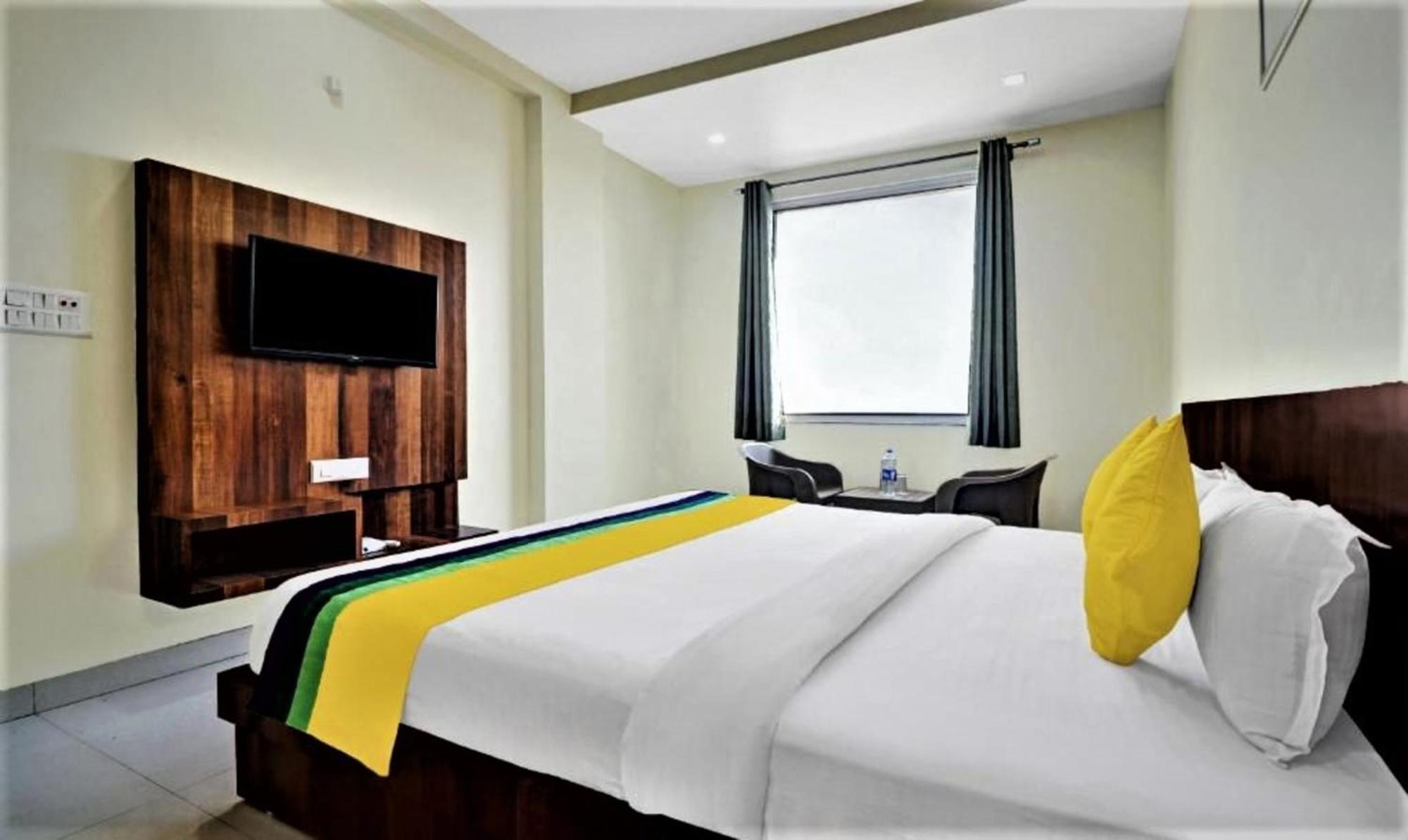 Hotel Ravi Residency Bharatpur Zewnętrze zdjęcie