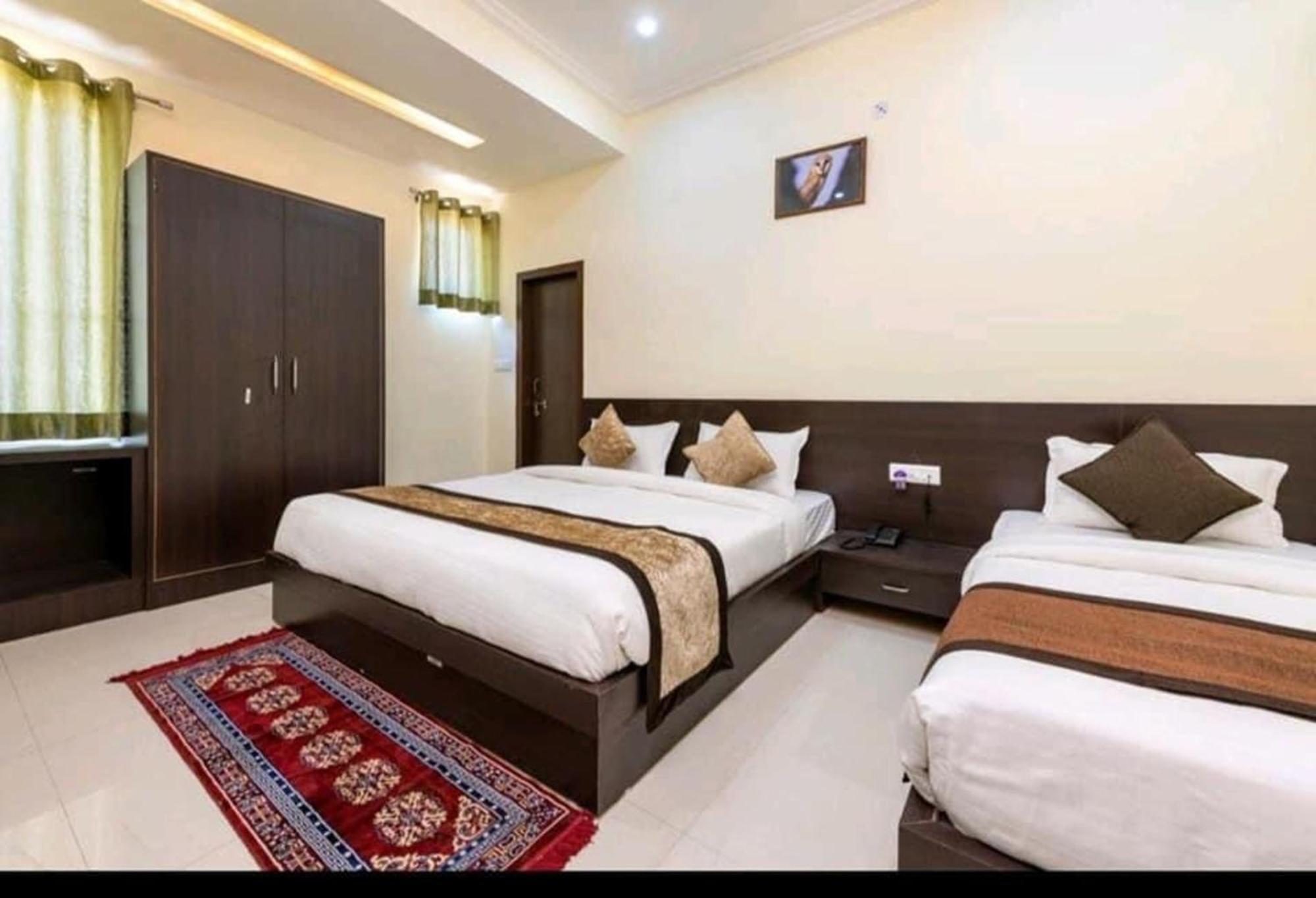Hotel Ravi Residency Bharatpur Zewnętrze zdjęcie