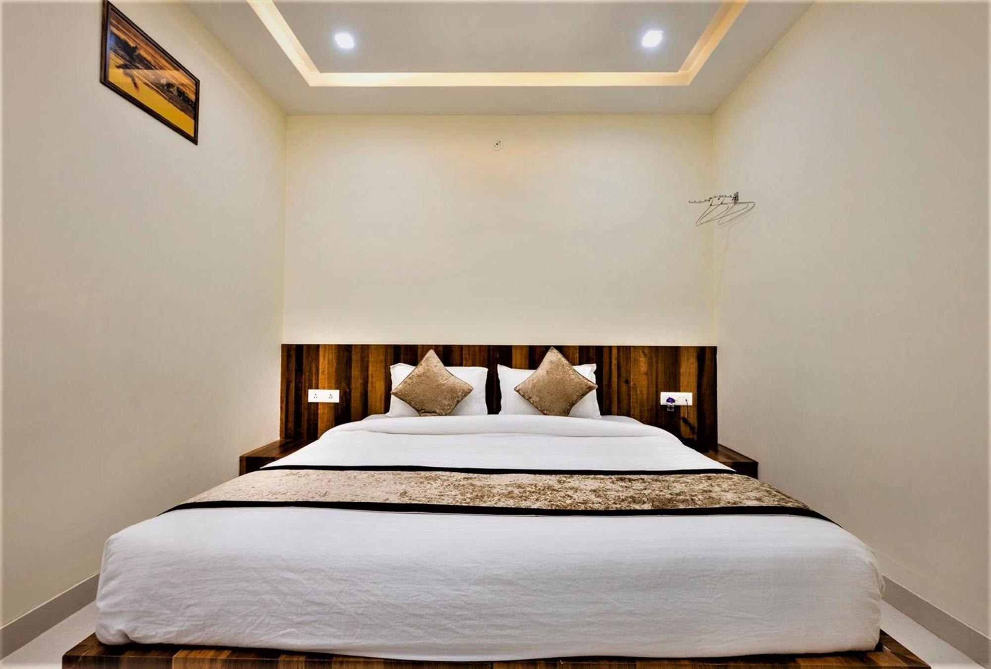 Hotel Ravi Residency Bharatpur Zewnętrze zdjęcie